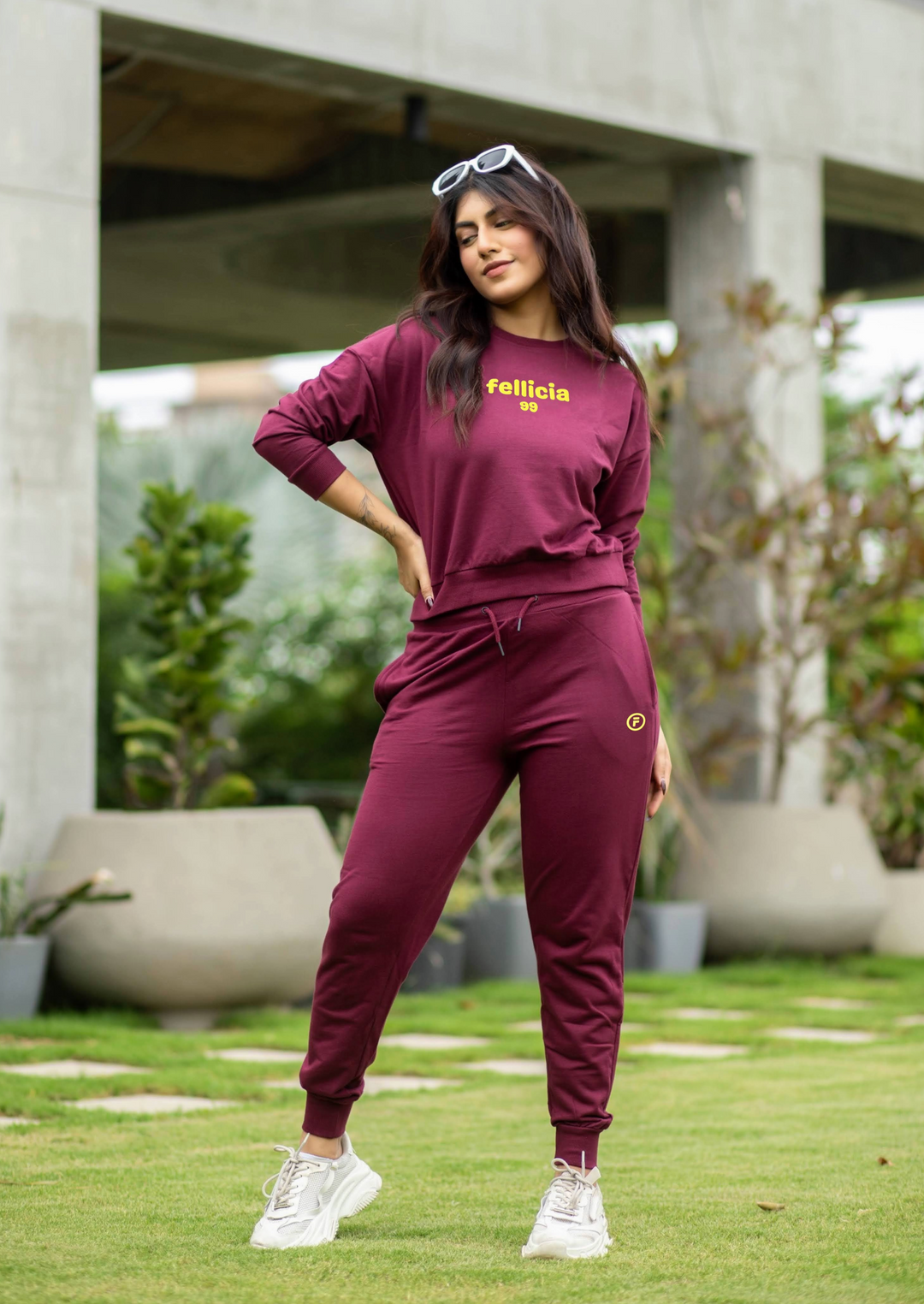 Women's Sweatshirt & Joggers Co-ord Set (Maroon)