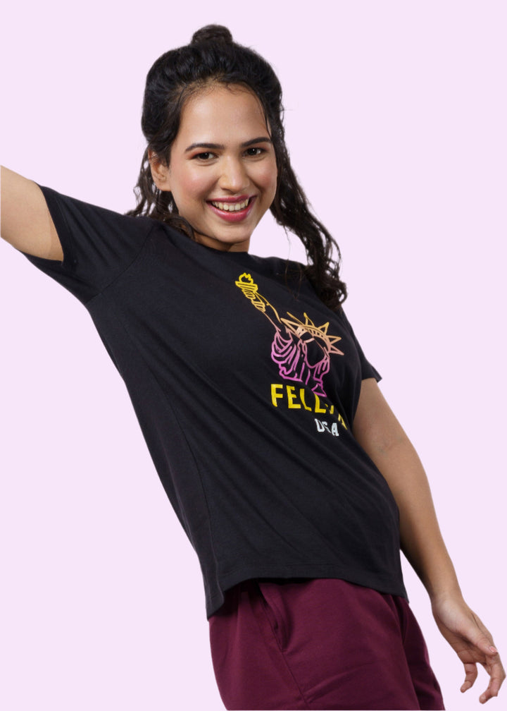 Black Graphic Print T-shirt for Women