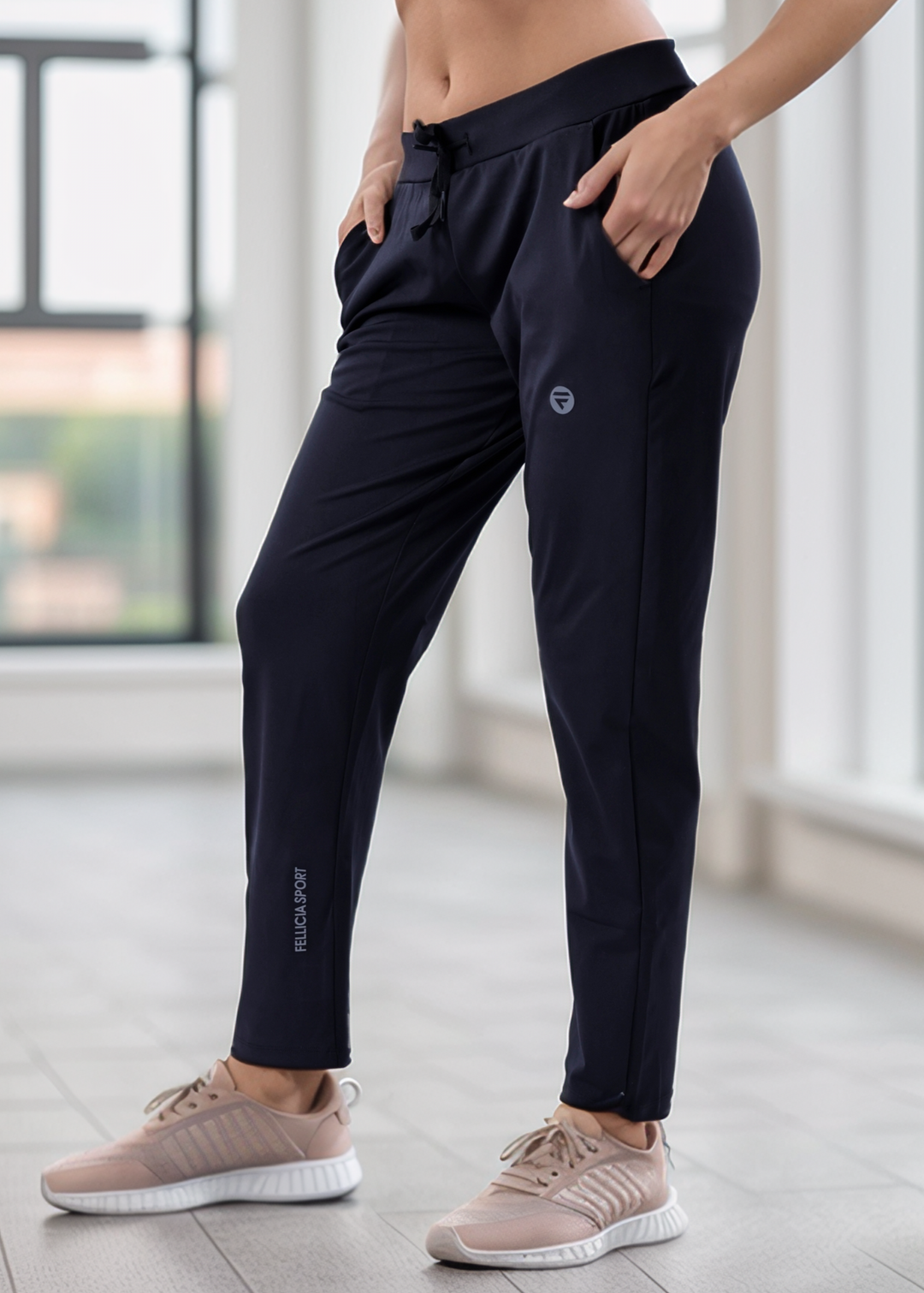 Gym Pants Sports Pants For Ladies DryFit Gym Pant-Women (Black)