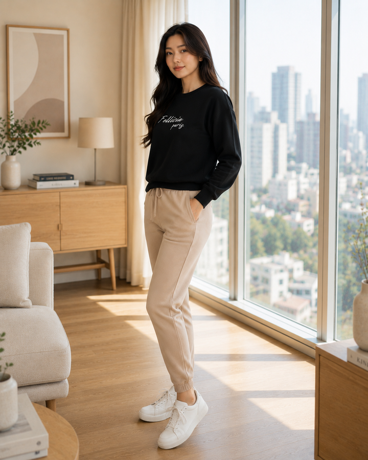 Sweatshirt & Jogger Vacation Set (Black_Beige)