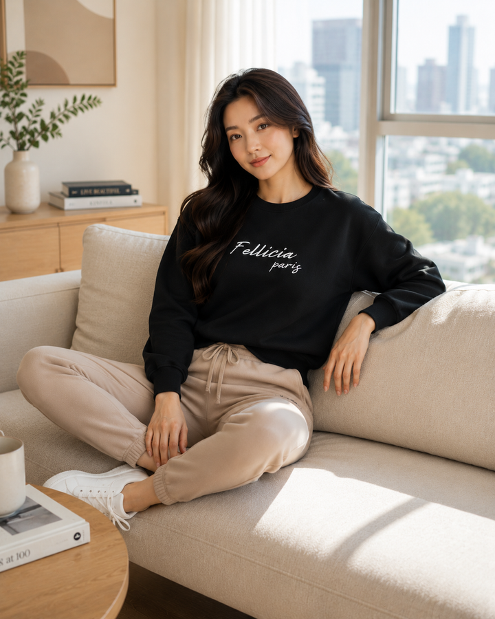Sweatshirt & Jogger Vacation Set (Black_Beige)