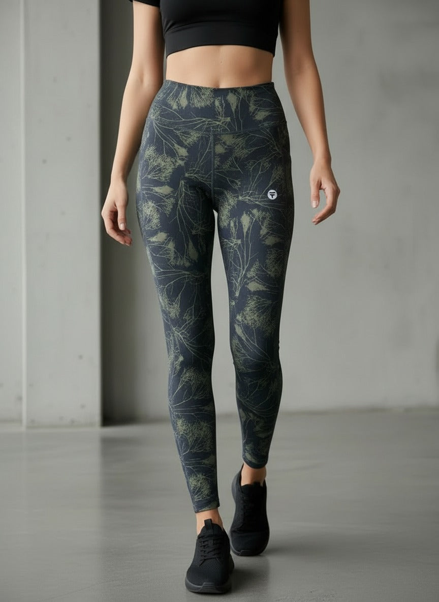 Performance Tights with Pocket - Deep Forest