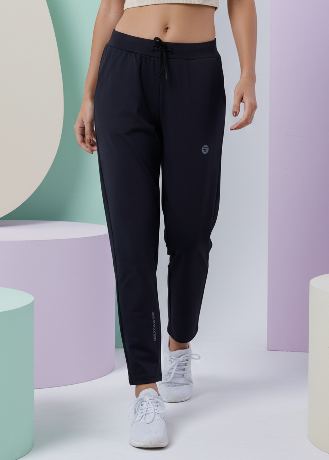 Women’s Everyday Motion Track Pant (Black)