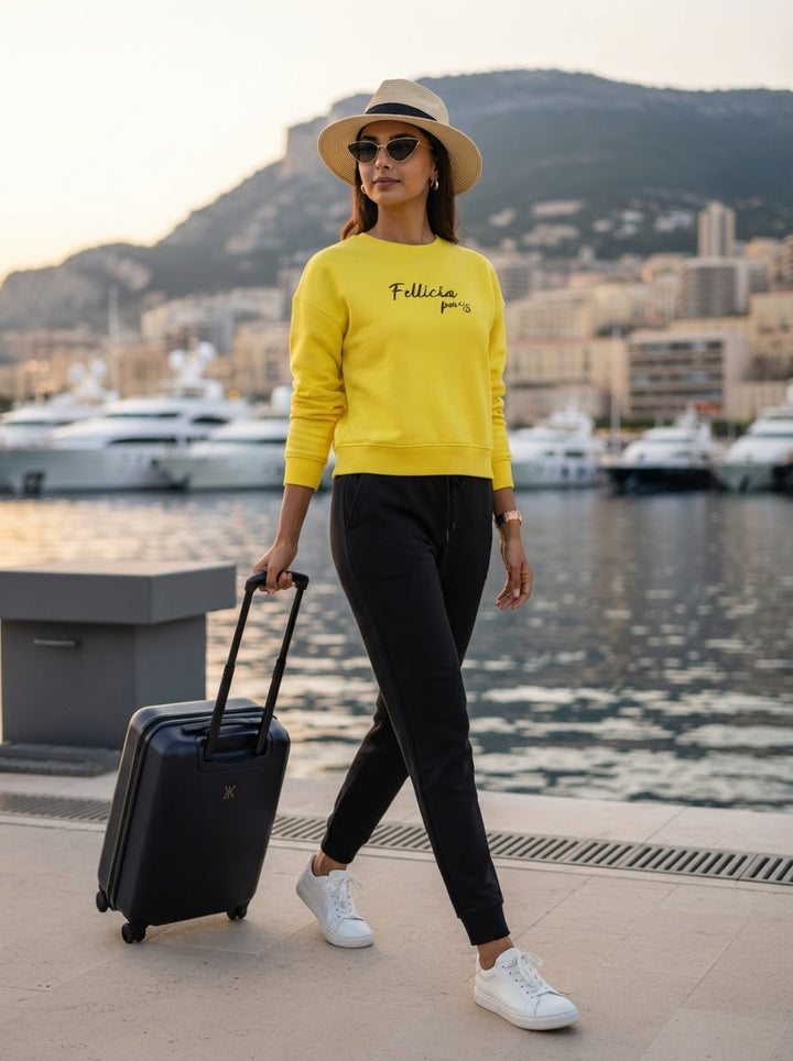 Sweatshirt & Jogger Vacation Set (Yellow-Black)